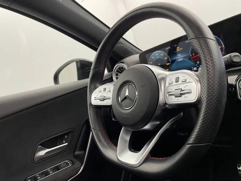 Image secondaire du véhicule 26