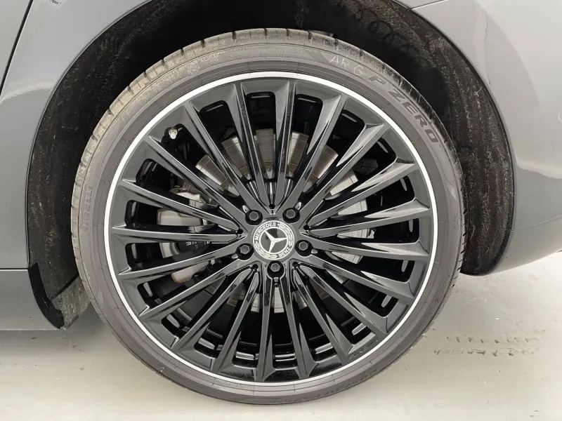 Image secondaire du véhicule 18