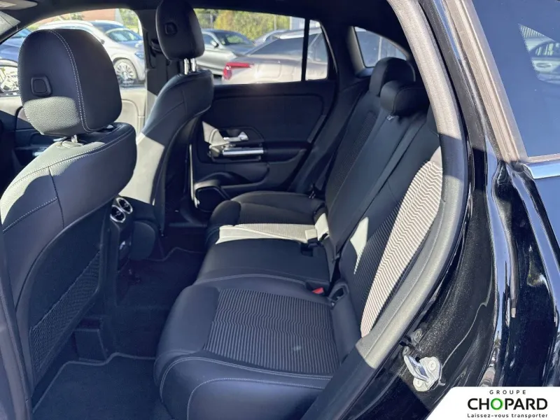 Image secondaire du véhicule 19