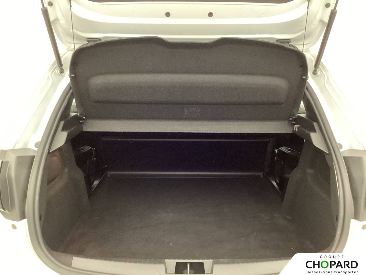 Image secondaire du véhicule 8