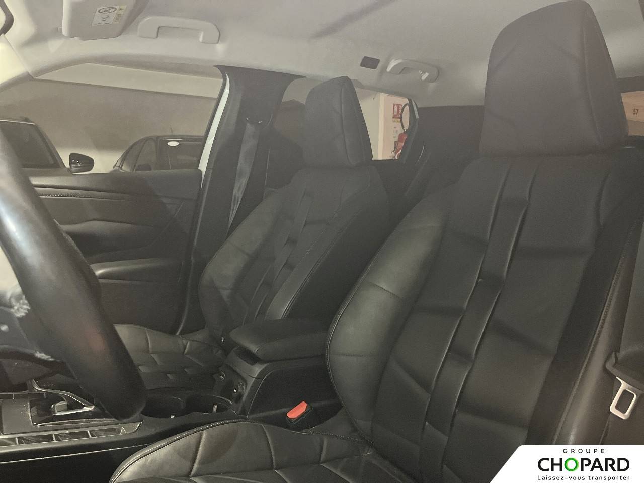 Image secondaire du véhicule 10