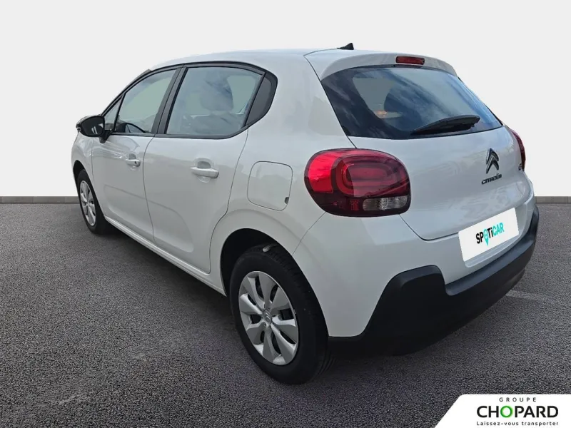 Image secondaire du véhicule 8