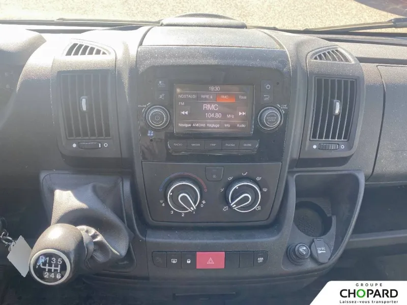 Image secondaire du véhicule 28