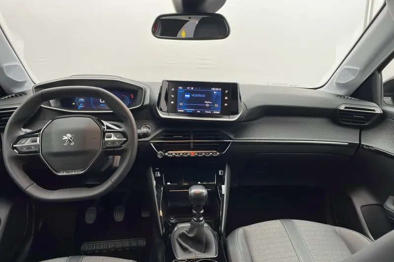 Image secondaire du véhicule 10