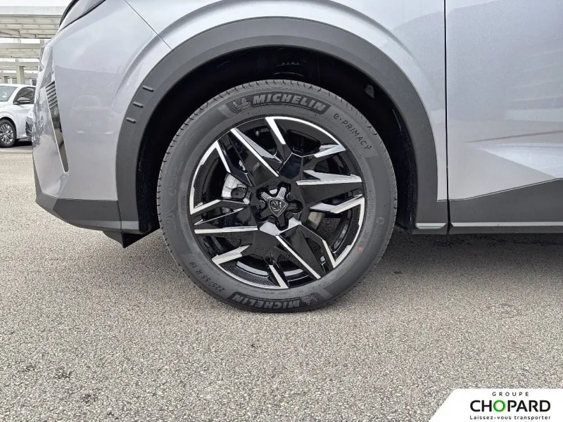 Image secondaire du véhicule 10