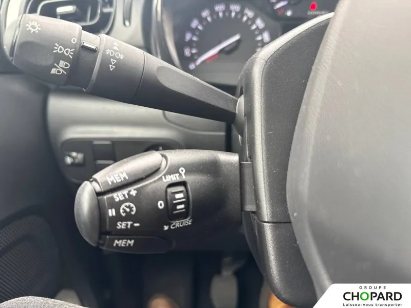 Image secondaire du véhicule 15