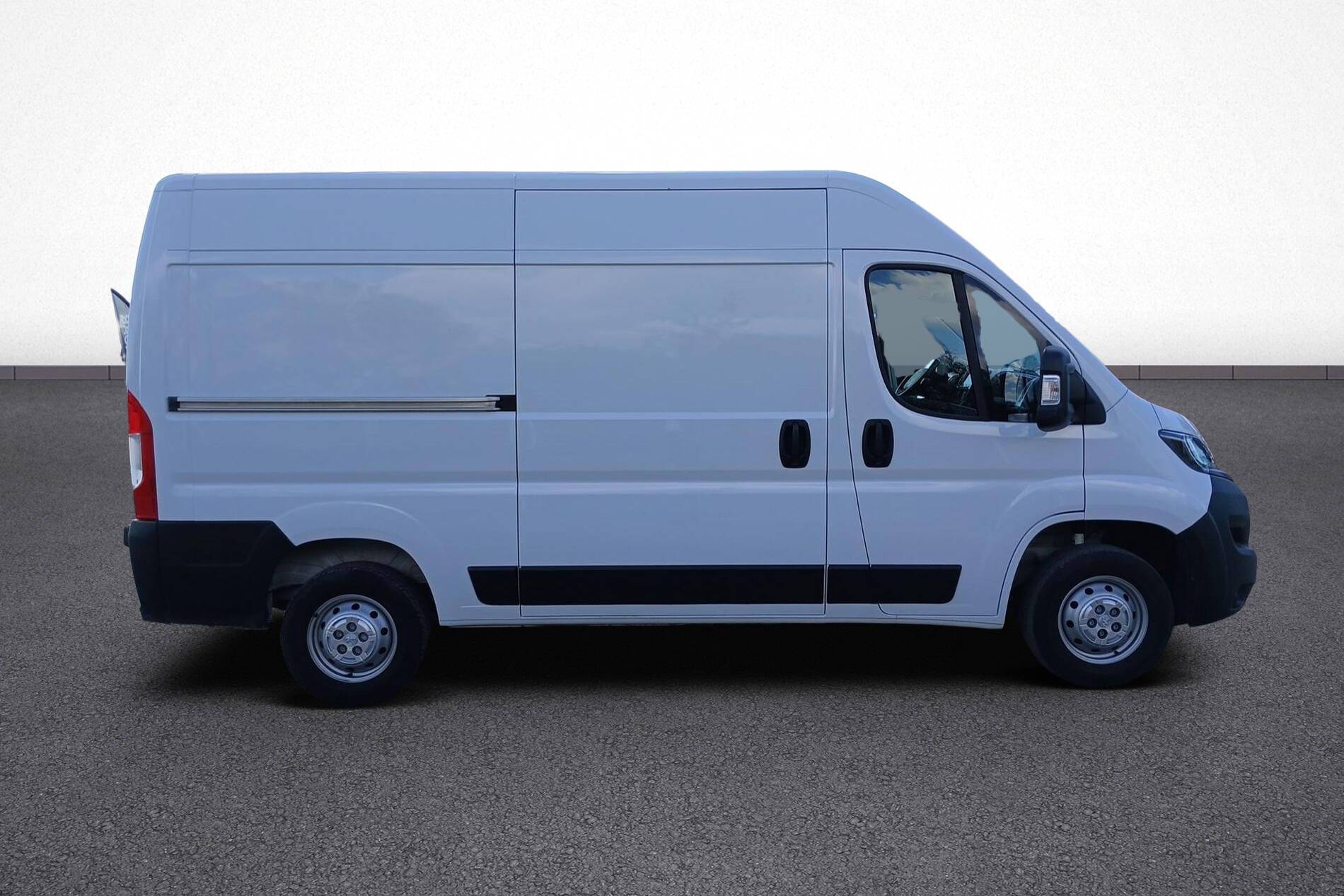 Image secondaire du véhicule 8