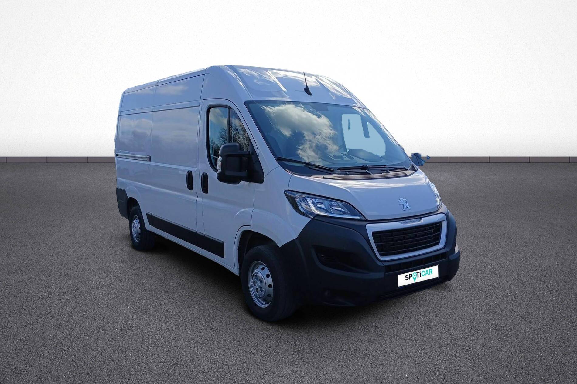 Image secondaire du véhicule 9