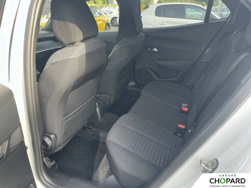 Image secondaire du véhicule 12