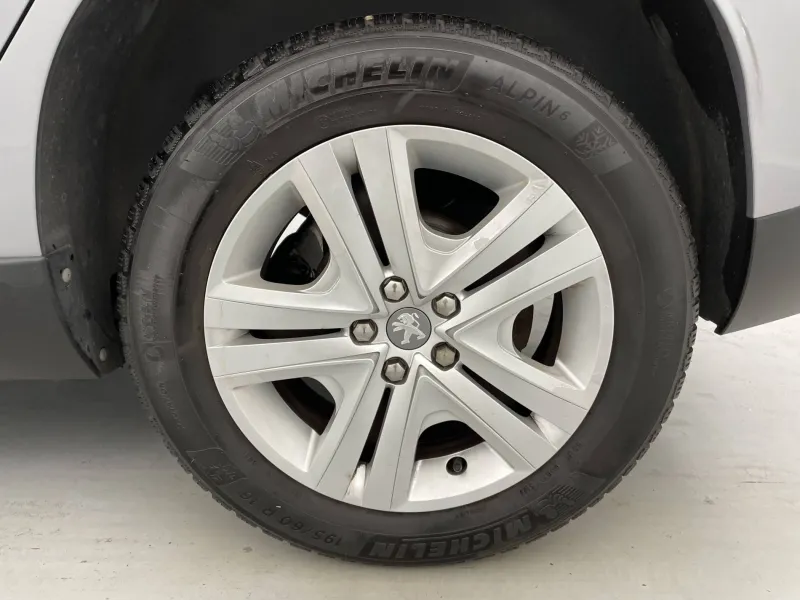 Image secondaire du véhicule 17