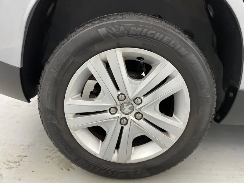 Image secondaire du véhicule 20