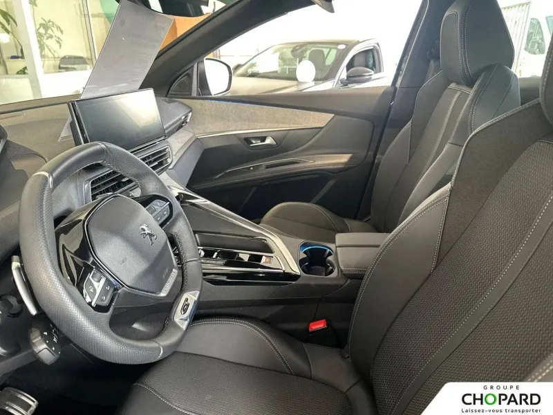 Image secondaire du véhicule 9