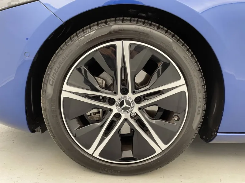 Image secondaire du véhicule 19