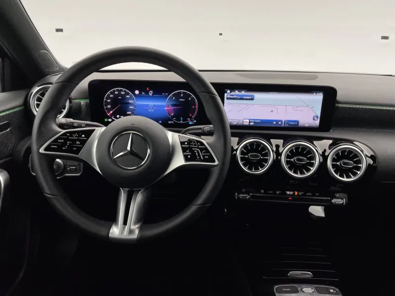 Image secondaire du véhicule 23