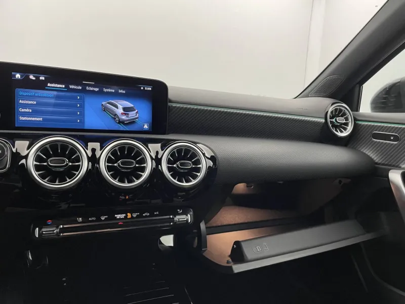 Image secondaire du véhicule 30