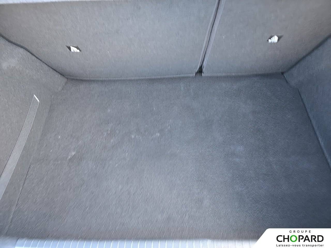 Image secondaire du véhicule 9