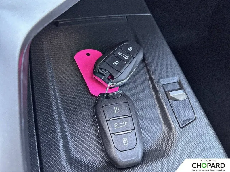 Image secondaire du véhicule 22