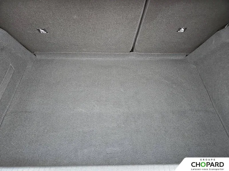 Image secondaire du véhicule 9