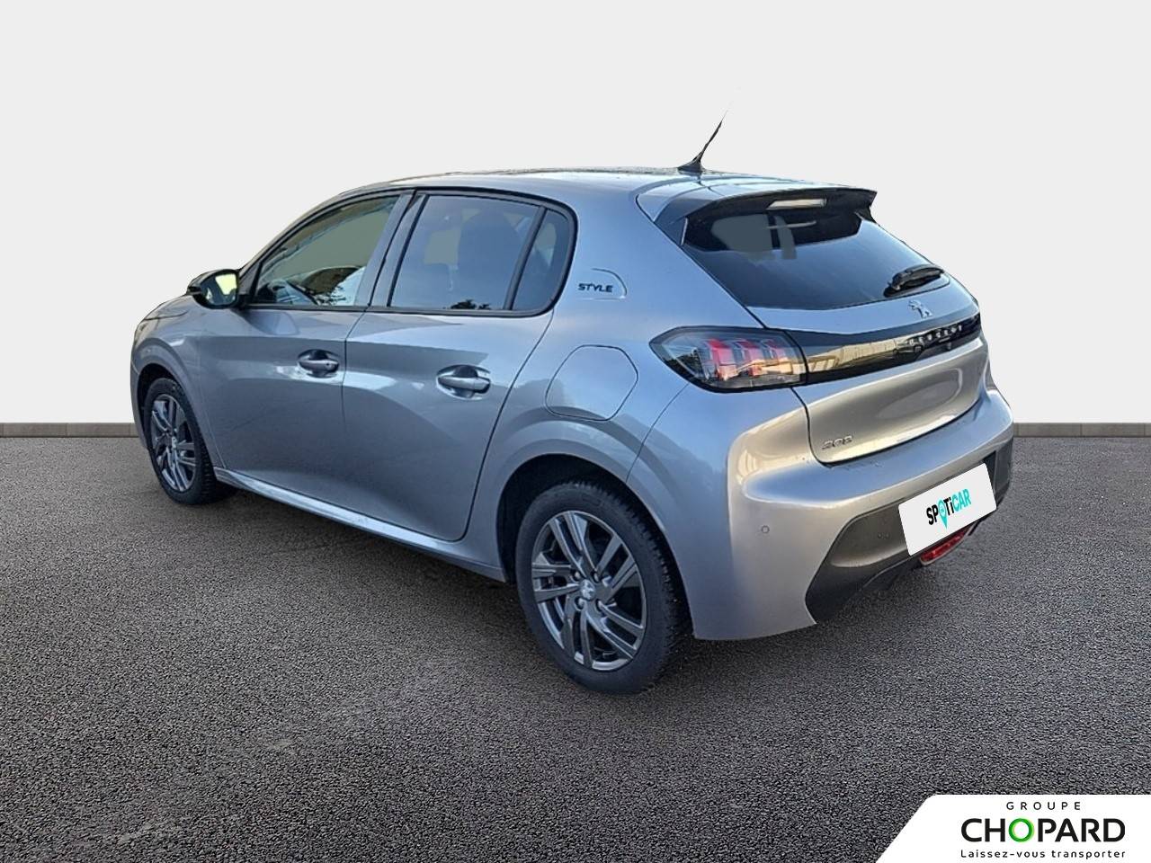 Image secondaire du véhicule 8