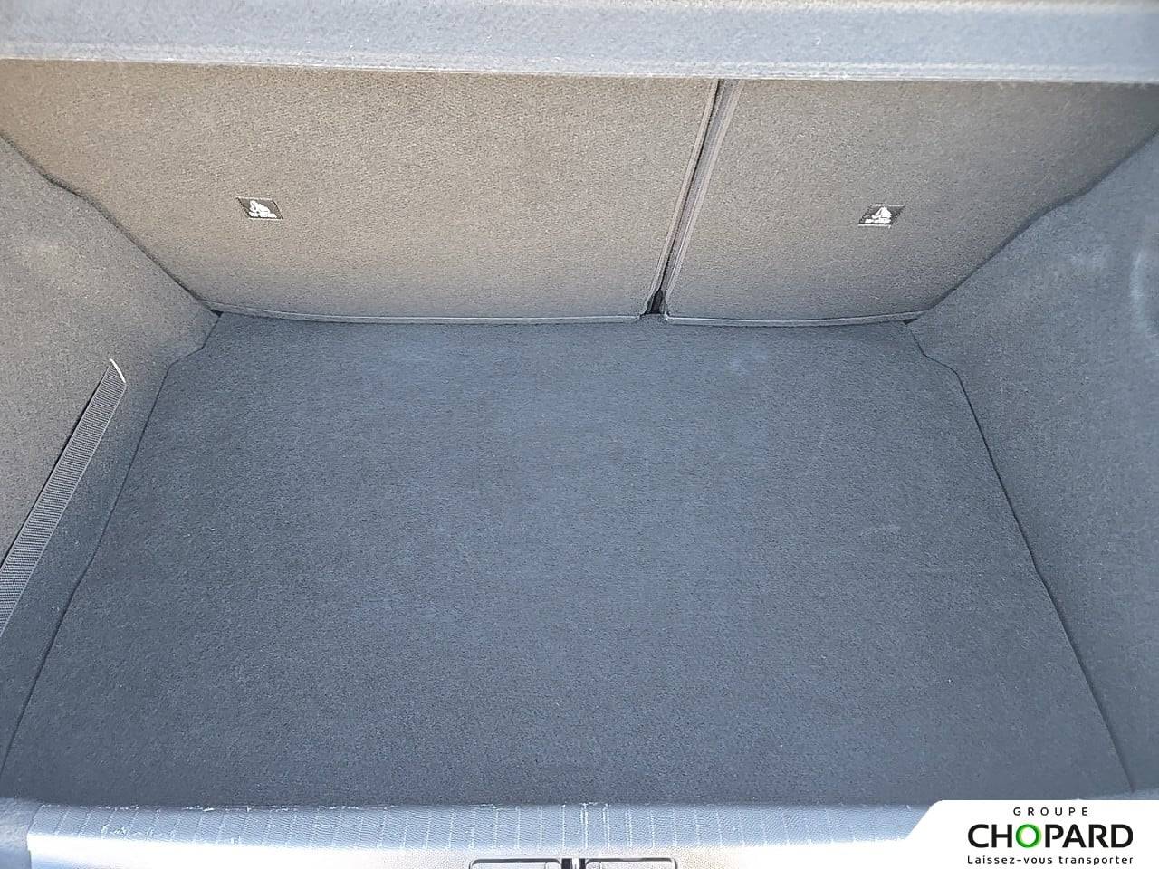 Image secondaire du véhicule 9