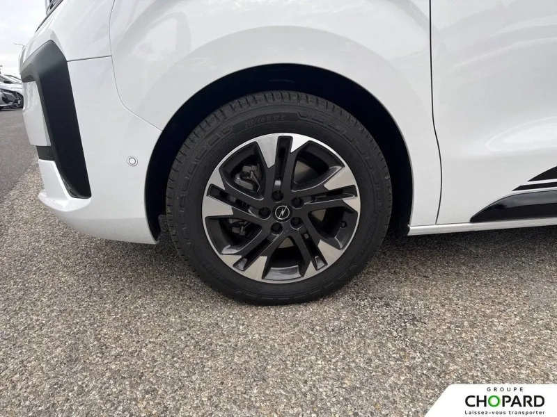 Image secondaire du véhicule 22