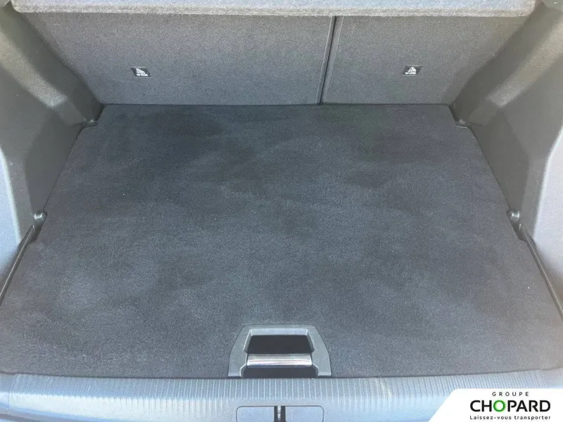 Image secondaire du véhicule 9