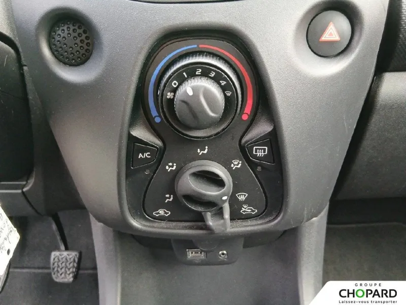 Image secondaire du véhicule 15