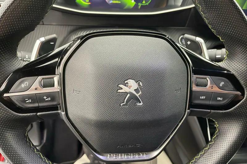 Image secondaire du véhicule 11