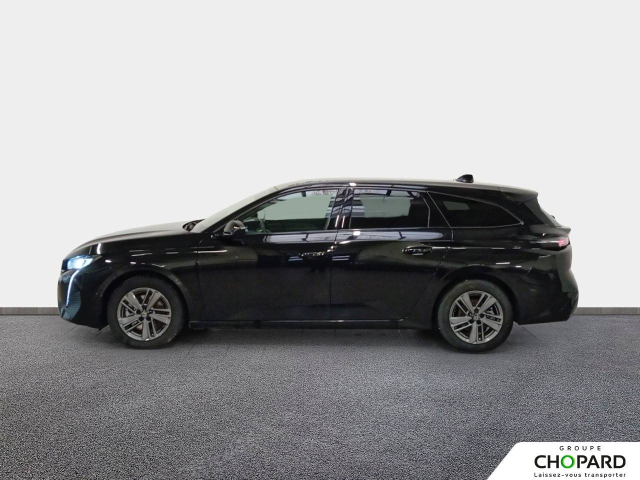 Image secondaire du véhicule 10