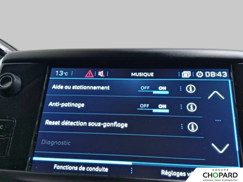 Image secondaire du véhicule 4