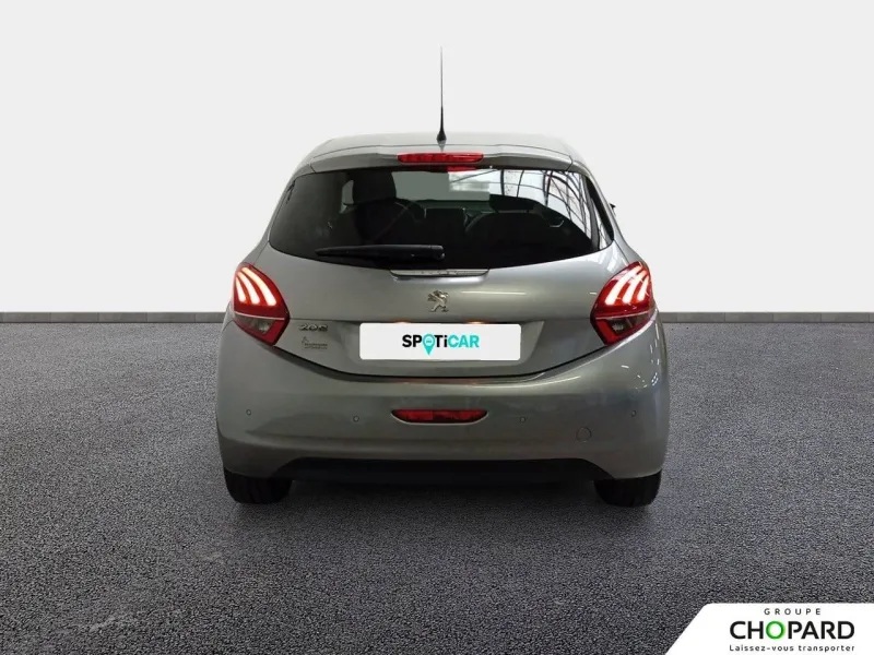 Image secondaire du véhicule 6