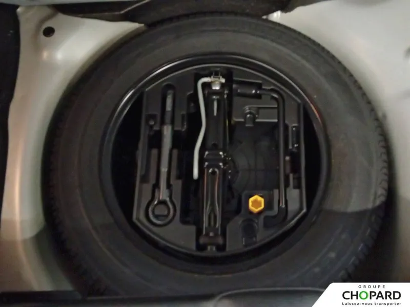 Image secondaire du véhicule 8