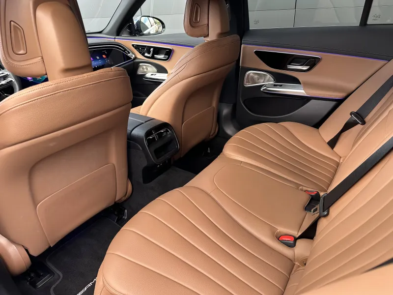 Image secondaire du véhicule 21