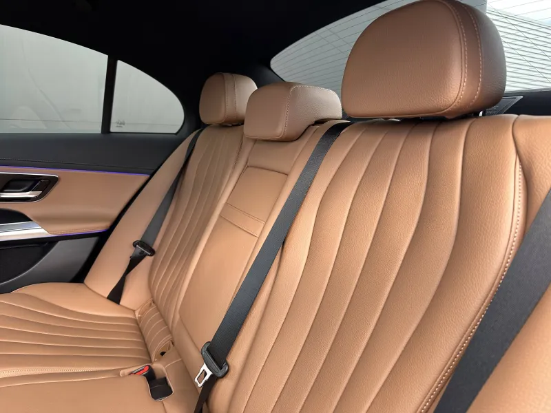 Image secondaire du véhicule 22