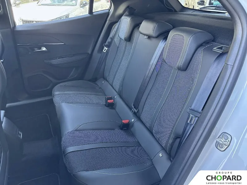 Image secondaire du véhicule 21