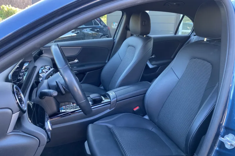 Image secondaire du véhicule 11