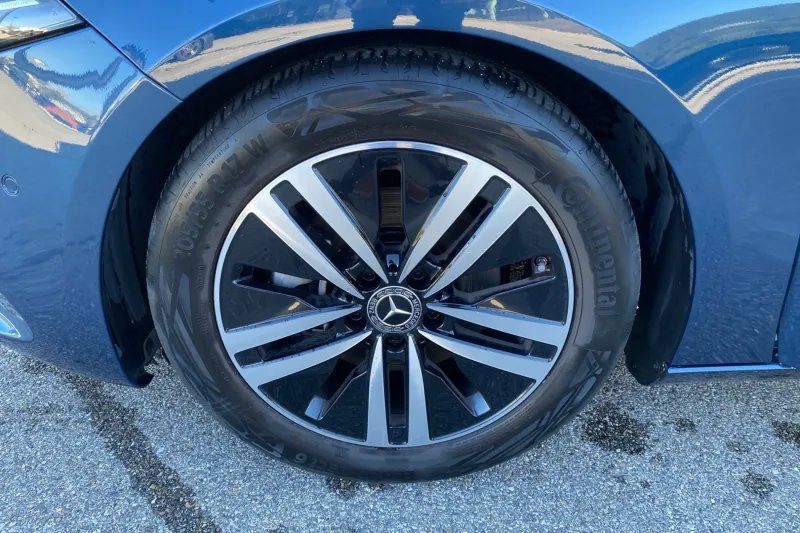 Image secondaire du véhicule 13