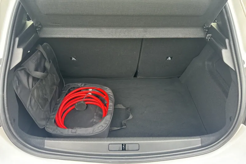 Image secondaire du véhicule 10