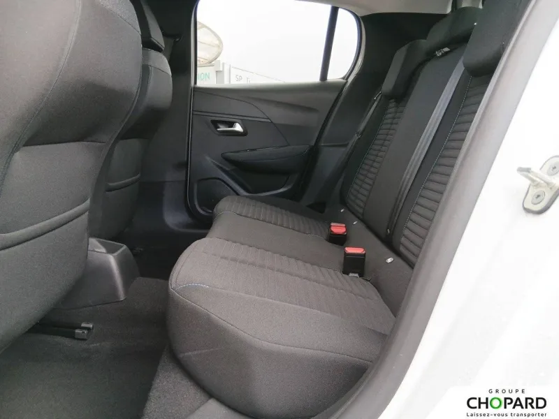 Image secondaire du véhicule 12