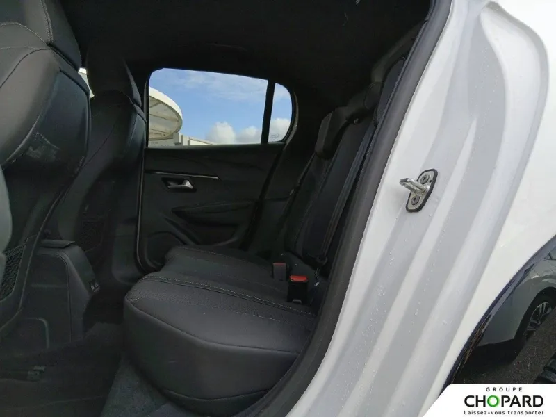 Image secondaire du véhicule 12