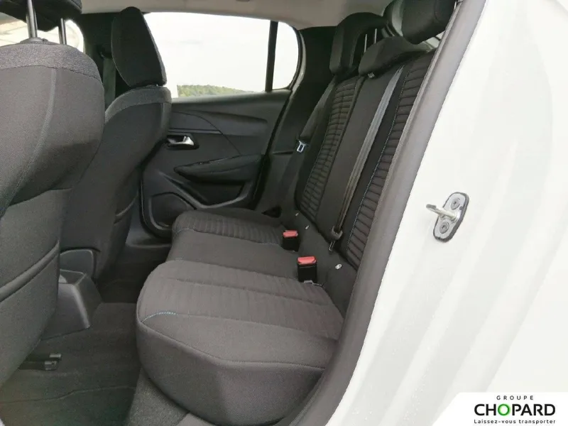 Image secondaire du véhicule 12