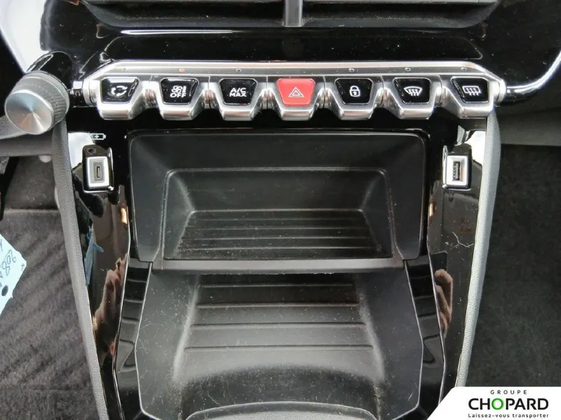 Image secondaire du véhicule 15