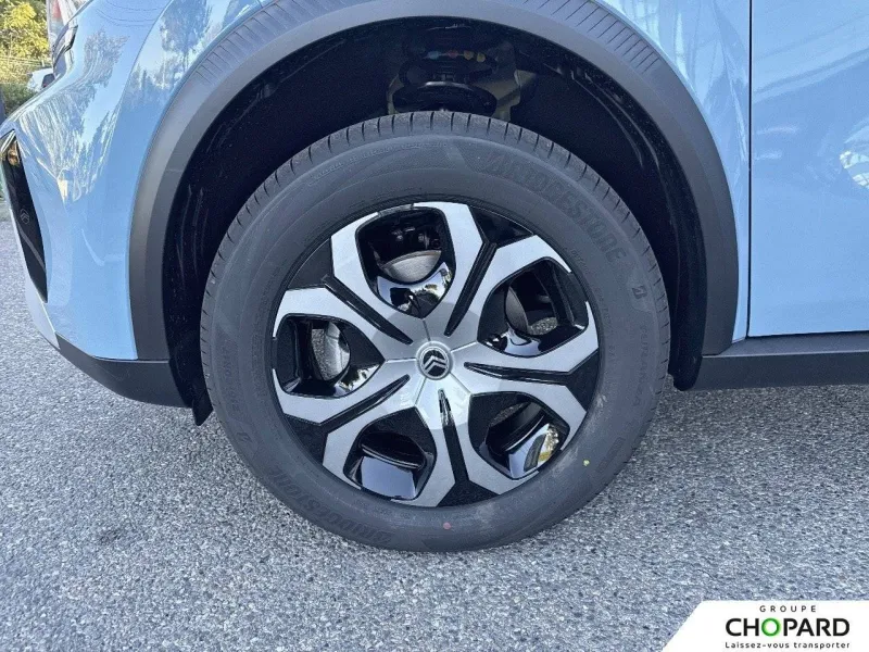 Image secondaire du véhicule 22