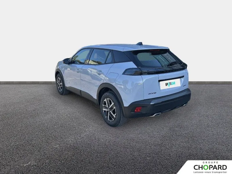 Image secondaire du véhicule 8