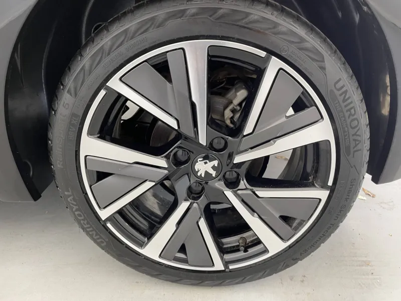 Image secondaire du véhicule 17