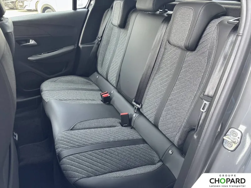 Image secondaire du véhicule 22