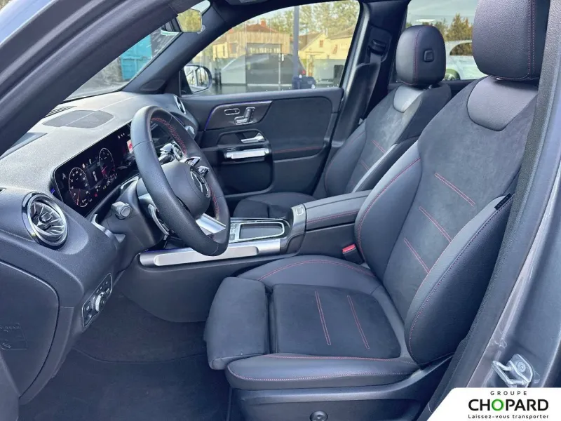 Image secondaire du véhicule 12