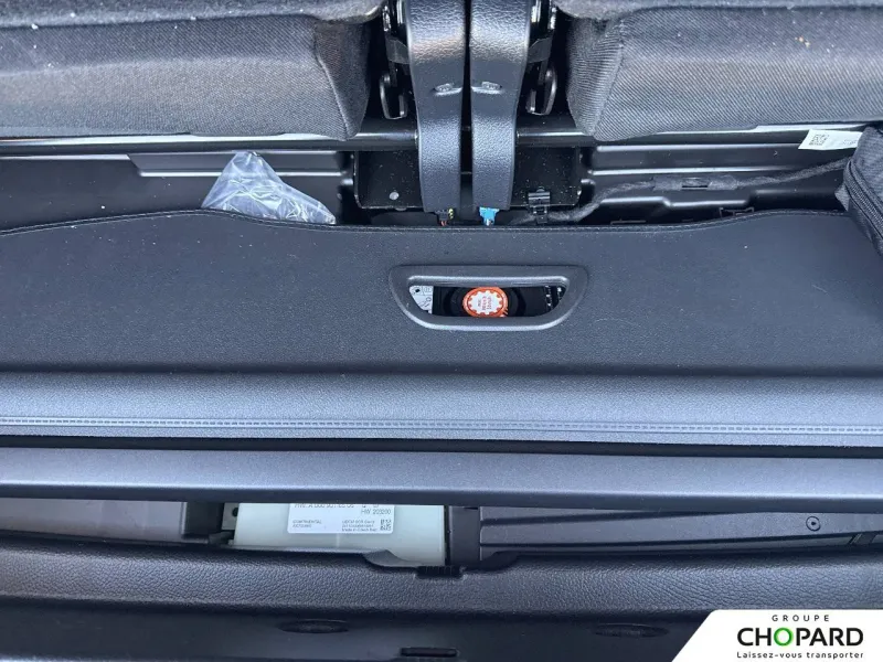 Image secondaire du véhicule 30