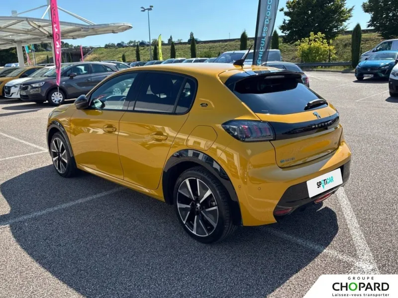 Image secondaire du véhicule 32