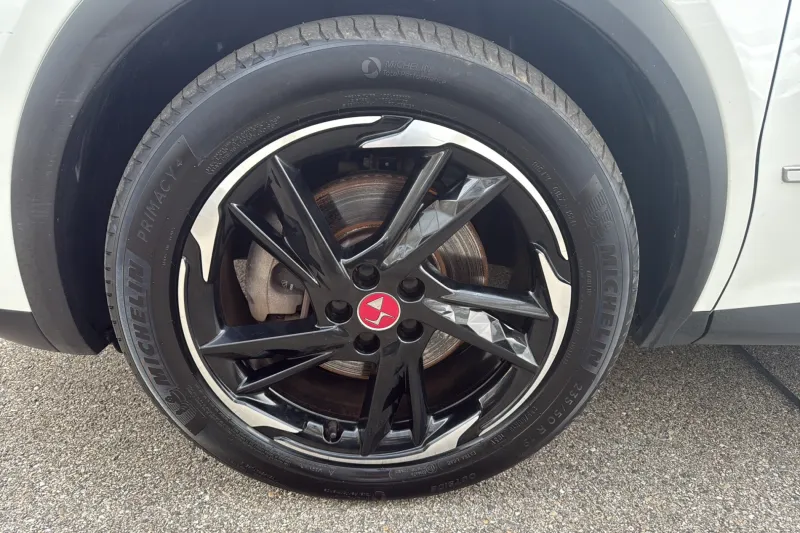 Image secondaire du véhicule 10